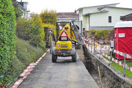 Der Bau des Seewasserwerks schreitet voran: Die Leitungen werden in Etappen verlegt. (Bild: Melanie Köchli)