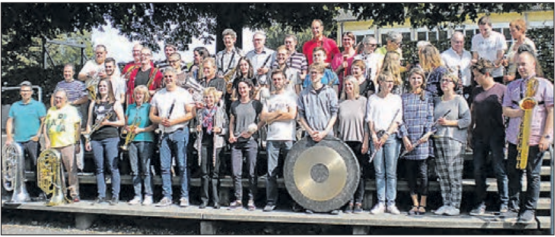 musiXmaX, das Harmonieblasorchester des Mittelaargaus tritt am Sonntag, 27. Oktober im Löwensaal Beinwil am See auf. (Bild: zVg.)