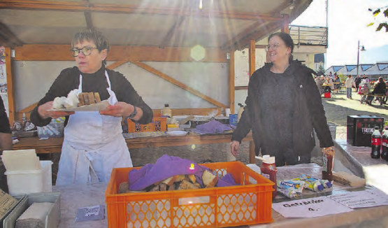Für die Verpflegung wurde am Grillstand gesorgt. (Bilder: Heidi Härri)