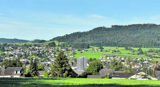 200’000 Franken zur Abklärung eines Zusammenschlusses von Burg und Menziken: Den beiden Gemeindeversammlungen werden im November entsprechende Projektkredite beantragt, die Arbeiten würden in acht Arbeitsgruppen erfolgen. (Bild: mars.)