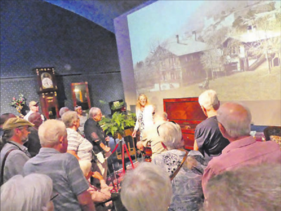 Reise in die Vergangenheit: Nach dem Mittagessen ging es ins Musikautomatenmuseum Seewen. Mehr Bilder unter kirche-gz.ch. (Bild: zVg.)