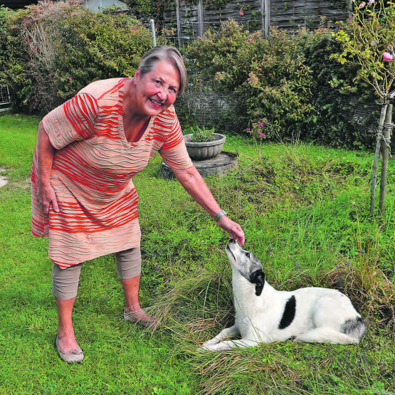Anita Lanz ist eine erfahrene Pflegefachfrau IPS-Onkologie-Anästhesie, Palliative Care. (Bild: René Fuchs)