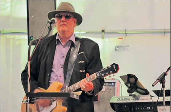 Gogo ist wieder da. Künftig wird er mit wechselnden Formationen im «Böröm» in Oberentfelden auftreten. (Bild: zVg.)