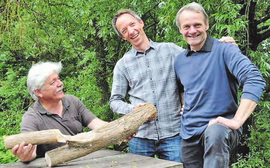 Der abtretende Präsident und seine Nachfolger als Co-Präsidenten: (v.l.) Urs Gsell, Nicola Kyburz, Werner Bohren. (Bild: zVg.)