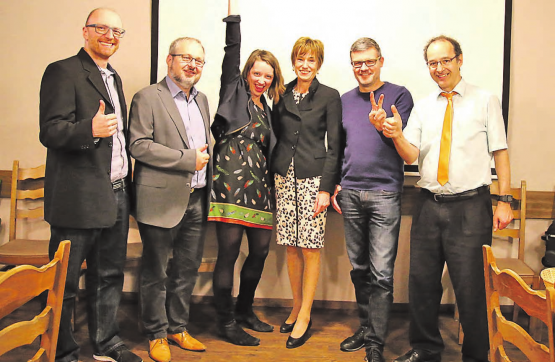 Prüfung bestanden: Die Kandidierenden für den Nationalrat Ruth Humbel, Christina Bachmann-Roth, Oliver Hunziker, Daniel Käppeli und Harry Lütolf zu Besuch in Seon. (Bild: zVg.)