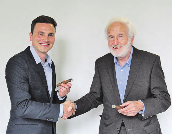 Neuer Verwaltungsrat der Villiger-Gruppe: Lucien Villiger (r.), Enkel von Heinrich Villiger, der Präsident der Verwaltungsräte der Villiger Söhne Holding AG und der Villiger Söhne AG ist. (Bild: pd.)