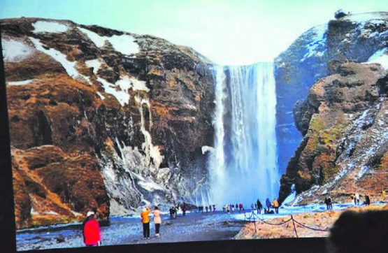 Bei diesem Anblick stockt der Atem: Einer der weltweit grössten Wasserfälle bietet ein einzigartiges Naturschauspiel. (Bild: Marcel Hauri)
