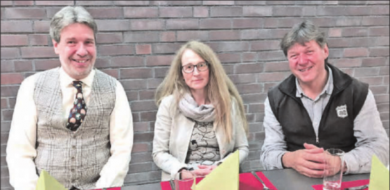 Organisationskomitee «Dankeschönanlass»: (v.l.) Pfarrer Daniel Hintermann, Anita Morgenthaler (Kirchengutsverwalterin/Sekretariat) und Kirchenpfleger Urs Rauber. (Bild: zVg.)