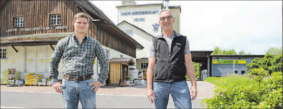 Der Wechsel ist vollzogen: Tabeo Meier (links) übernimmt von Thomas Bieli die Geschäftsführung der Landi/LG Muhen. (Bild: kf)