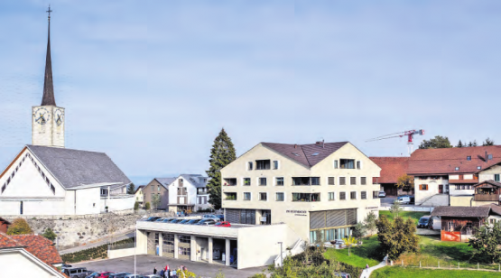 Regionalverband aargauSüd Impuls zu Besuch in Rickenbach: Das neue Gemeindehaus empfängt alle gleich, egal aus welcher Himmelsrichtung sie kommen. (Bilder: psi.)