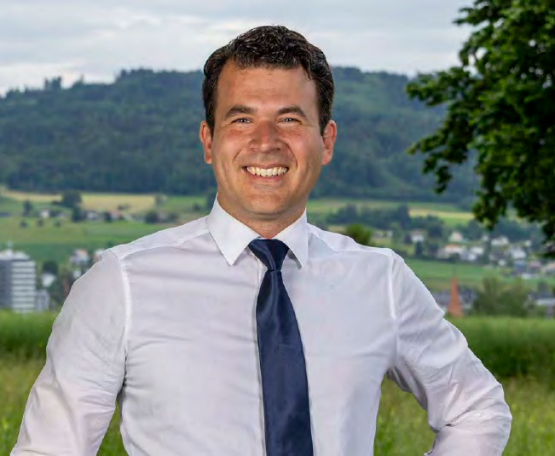 Simon Baumgartner kandidiert mit grosser Motivation für den Gemeinderat. (Bild: zVg.)