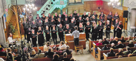 Von A bis Z gelungen: Das klangvolle und immergrüne Jahreskonzert von The Tune Ups erfreute das zahlreiche Publikum. (Bilder: Roland Marti)