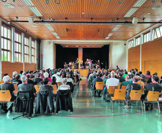 Rund 200 Besucherinnen und Besucher genossen die Darbietungen der Musikschule Kulm und der Musikgesellschaft Gontenschwil. (Bild: zVg.)