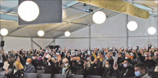 Beinwiler Gemeindeversammlung mit 301 Stimmbürgern: Trotz Grossaufmarsch unterliegen alle Beschlüsse dem fakultativen Referendum. (Bild zVg.)