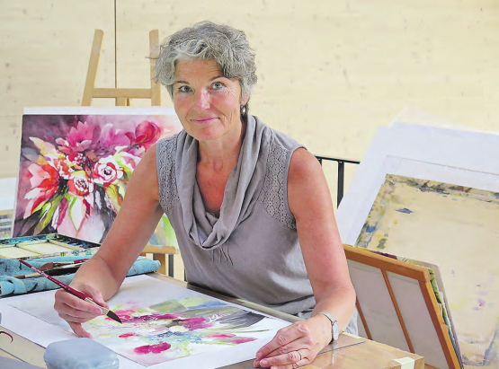 Hobby-Künstlerin: Katharina Eppenberger in ihrem Atelier in Oberkulm. (Bild: k.a.)