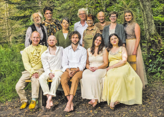 Das Theaterensemble wird seine ganze Spielfreude auf die Bühne bringen. (Bilder: zVg.)