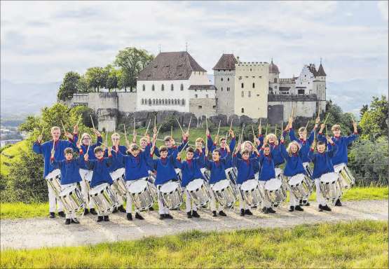 Freuen sich auf das «Eidgenössische» zu Hause: Die Jungtambouren des Tambourenvereins Lenzburg. (Bild: zVg., Daniel Kühne)
