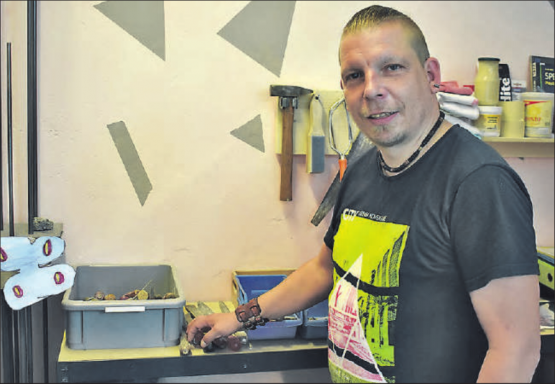 Laurent Perchtold aus Burg hat sich in Unterkulm sein Kreativ-Atelier eingerichtet. (Bilder: hg.)