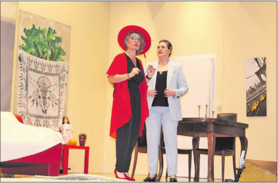 Mutter und Tochter haben ihre Geheimnisse, welche genau sei an dieser Stelle noch nicht verraten. (Bilder: Graziella Jämsä)