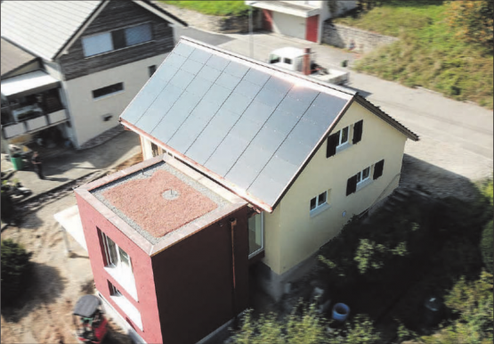 Eine schöne, kompakte In-Dach-Anlage.
(Bild zVg.)