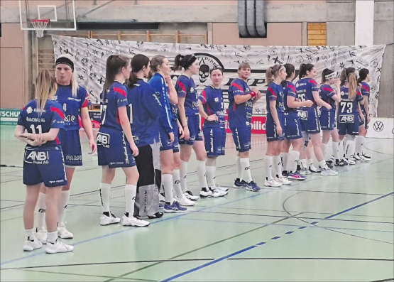 Konzentriert, aber am Anfang noch nicht bereit genug: Die Hypothek aus dem ersten Drittel konnten die Lok-Damen am Schluss nicht mehr wett machen. (Bild. zVg.)