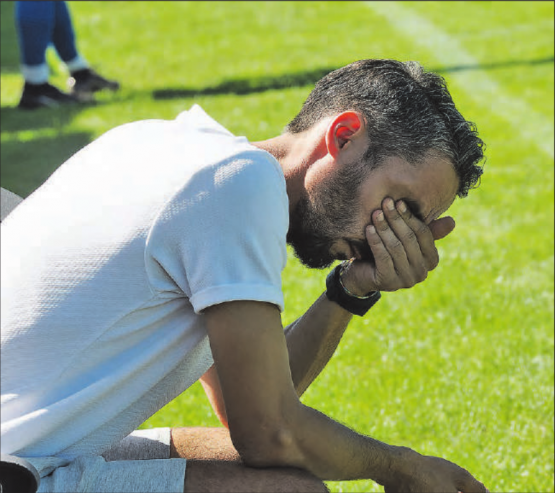 Gontenschwils Trainer Vojan Cvijanovic muss sich etwas einfallen lassen, um sein Team zurück auf die Erfolgsspur zu bringen. (Bild: Roland Jaus)