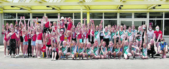 52 junge Turnerinnen konnten am ersten Vergleichswettkampf Gontenschwil/Reinach ihr Können unter Beweis stellen. (Bilder: zVg.)