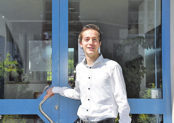 Luca Zanatta: Seit bald einmal drei Jahren ist der 22-Jährige Gemeindeschreiber von Leimbach. (Bild: zVg.)