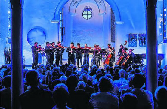 Die Chaarts Chamber Artists spielen am 7. August ein Sommerkonzert im Künstlerhaus Boswil. (Bild: zVg.)