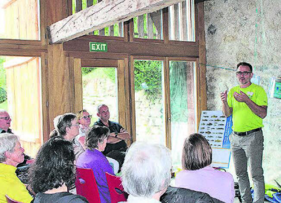 Anschaulich schilderte Richard Stadelmann das Leben im Hallwilersee. (Bild: grh)