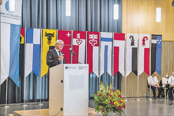 Interkantonale Polizeischule Hitzkirch (IPH): Direktor Alex Birrer steht der Schule der elf Konkordatskantone Aargau, Bern, Basel-Landschaft, Basel-Stadt, Luzern, Nidwalden, Obwalden, Schwyz, Solothurn, Uri und Zug vor. (Bild: zVg.)