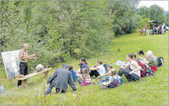 Da lass dich ruhig nieder: Zum Thema Fischotter und Co. war von Ernst Hofmann viel Interessantes zu erfahren. (Bilder: moha.)