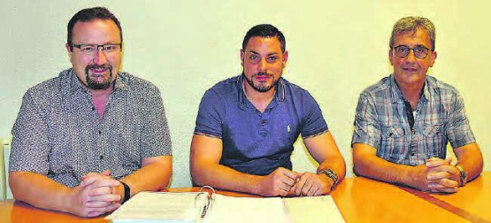 Haben eine Gemeindeinitiative gegen den Windpark Stierenberg lanciert: (v.l.): Pirmin Kammernann, Samuel Hodel, beide Mullwil, Rickenbach und Peter Furrer, Pfeffikon. (Bild: mars.)