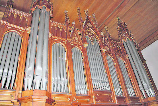 Schmuckstück: Die Orgel aus dem Jahr 1890. (Bilder: grh)