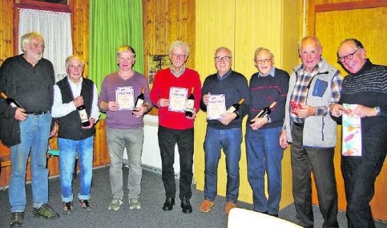 Die Sieger der Prellmeisterschaft freuten sich über ihren verdienten Preis und den gelungenen Anlass. (Bild: zVg.)