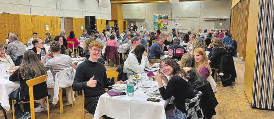 Mit 82 Gästen an der diesjährigen Generalversammlung konnte der Verein Ehemaliger der Bezirksschulen aargauSüd einen Teilehmerrekord verzeichnen. (Bilder: zVg.)