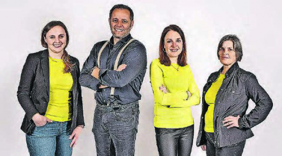 Der erste Vorstand der «Kulturi Leerau» (von links): Stefanie Mark, Präsident Francisco Baños, Corinne Pfister und Silvia Gehrig. (Bild: zVg.)