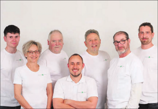 Das Team Fenster-Center AG Reinach sorgt für professionelle Fenster-Renovierungen und setzt auf hohe Kundenzufriedenheit. (Bild: zVg.)