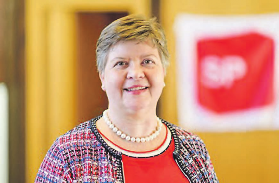 Anja Gestmann, Schöftland. Die SP Sektion Mittleres Wynental/Region Schöftland freut sich über ihre Kandidatur für den Nationalrat. (Bild: zVg.)