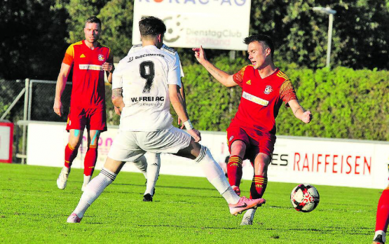 Der Schöftler Yannik Wiget (rechts) erzielte den Ausgleichstreffer, der SCS konnte das Remis aber nicht halten. (Archivbild: Otto Lüscher)