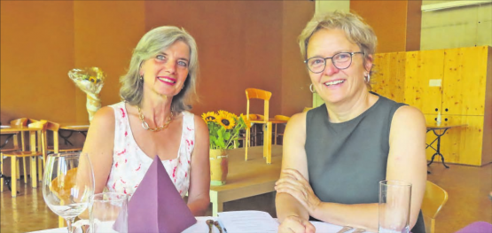 Aus dem Stiftungsrat und der Geschäftsleitung: Karin Lareida, Vizepräsidentin des Stiftungsrates der Pro Senectute Aargau und Ruth Treyer, Mitglied der Geschäftsleitung. (Bild: zVg.)