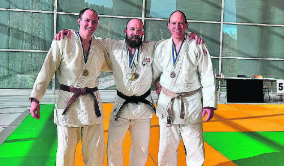Drei erfolgreiche Kämpfer des Judo Clubs Arashi Kulm: Samuel Montbeller, Dominic Sigrist und Rikus Haller (v.l.). (Bild: zVg.)