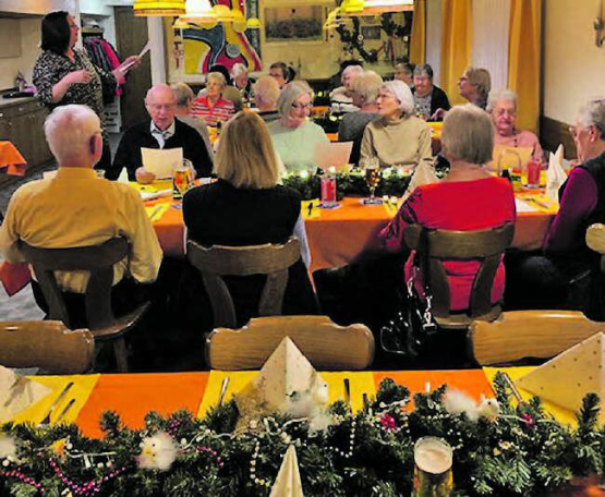 Stimmungsvoll: Der Chlaushöck der «vitasuisse» Sektion aargauSüd, im Restaurant Central in Reinach. (Bild: zVg.)