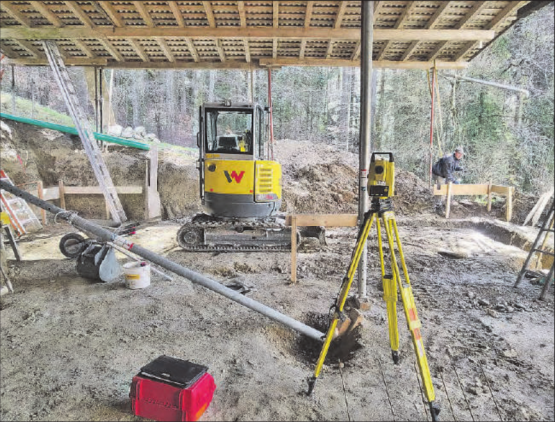 Die R. Steiner AG bietet komplette Planung bei Um- und Anbauten an: Das Oberkulmer Team steht für Zuverlässigkeit und Sorgfalt bei der Ausführung von Maurer- und Holzbauarbeiten. (Bilder: zVg.)