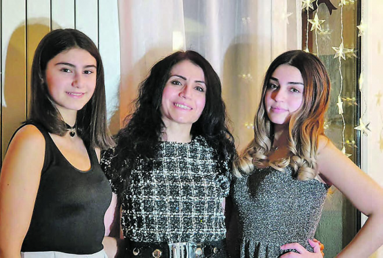 2015 aus Syrien geflüchtet und in Beinwil am See eine neue Heimat gefunden: Muntaha Fardous mit ihren Töchtern Haneen und Sally. (Bilder: zVg.)