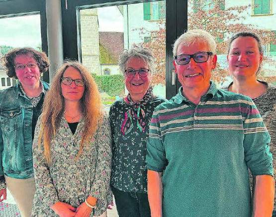Organisationskomitee und Kochteam des Dankeschön-Anlasses: (v.l.): Pfarrerin Dörte Gebhard, Anita Morgenthaler, Gertrud und Fritz Graf, Sarah Stalder. Es fehlte krankheitshalber Pfarrer Daniel Hintermann. (Bild: zVg.)