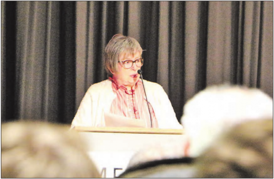 Gemeindeammann Ursula Friederich konnte zum Neujahrsapéro zahlreiche Besucherinnen und Besucher begrüssen. (Bilder: Janine Flückiger)