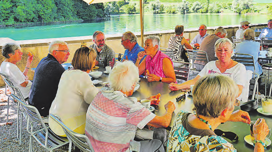 Gemütliche Stunden: Die Kirchgemeinde Gontenschwil-Zetzwil lud zur genussvollen Seniorenreise ein. (Bild: zVg.)