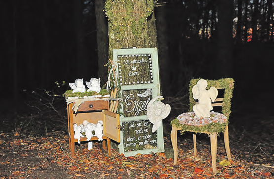 Stimmte auf die Festtage ein: Der Adventsweg des Frauenbundes stimmte weihnachtlich. (Bilder: zVg.)