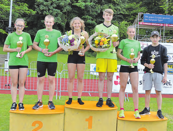 De schnällscht Gränicher 2018: Zuoberst auf dem Podest standen Selina Furler und Fabio Keller. (Bilder: zVg.)